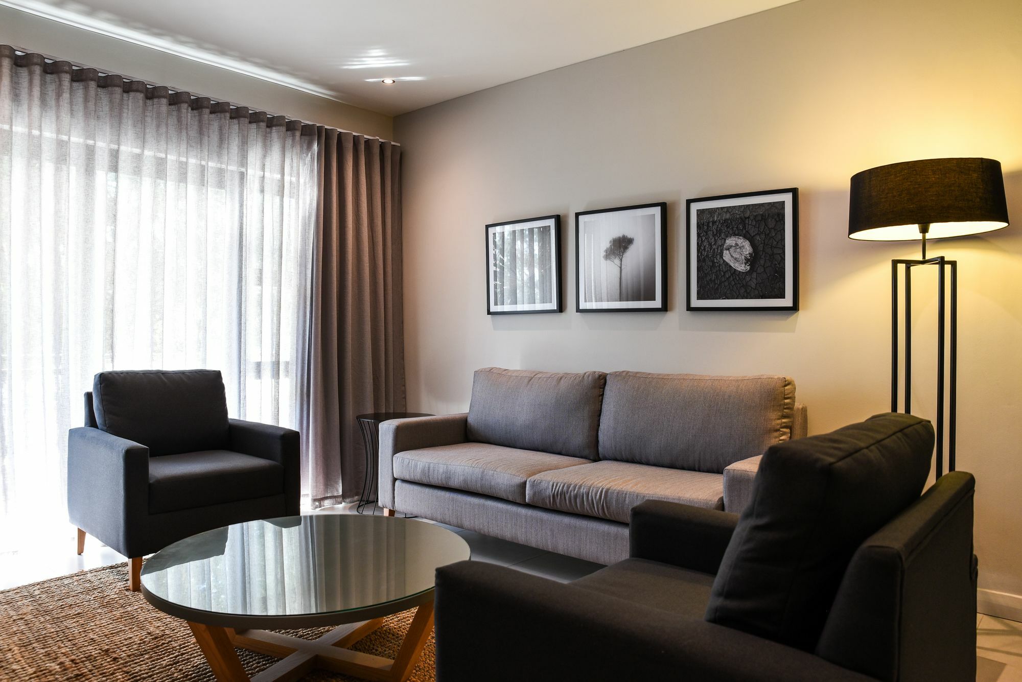 Mint Hotel Rosebank Johannesburg Zewnętrze zdjęcie