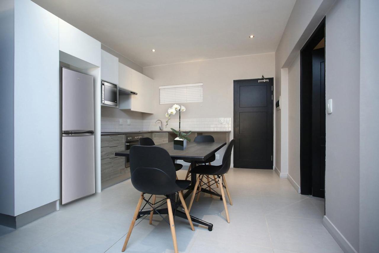 Mint Hotel Rosebank Johannesburg Zewnętrze zdjęcie