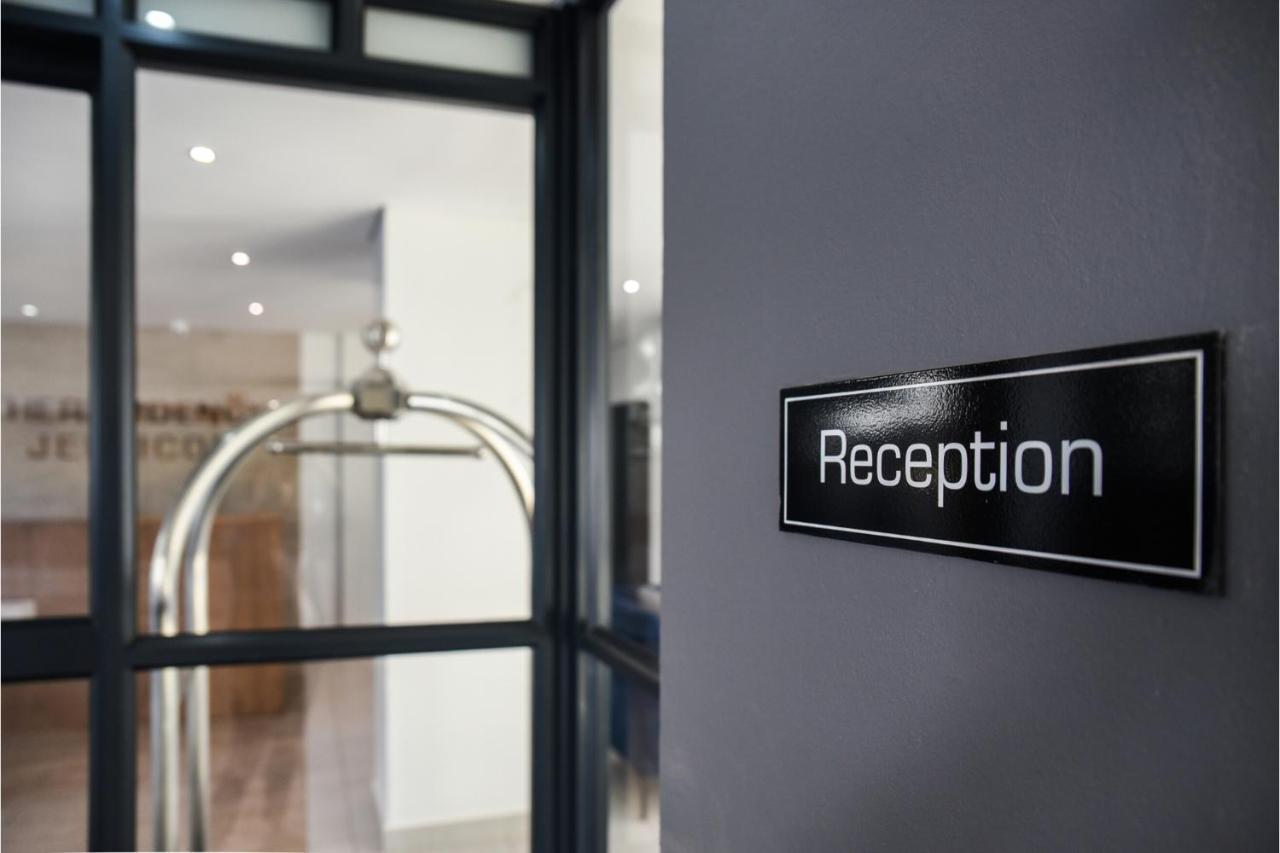 Mint Hotel Rosebank Johannesburg Zewnętrze zdjęcie
